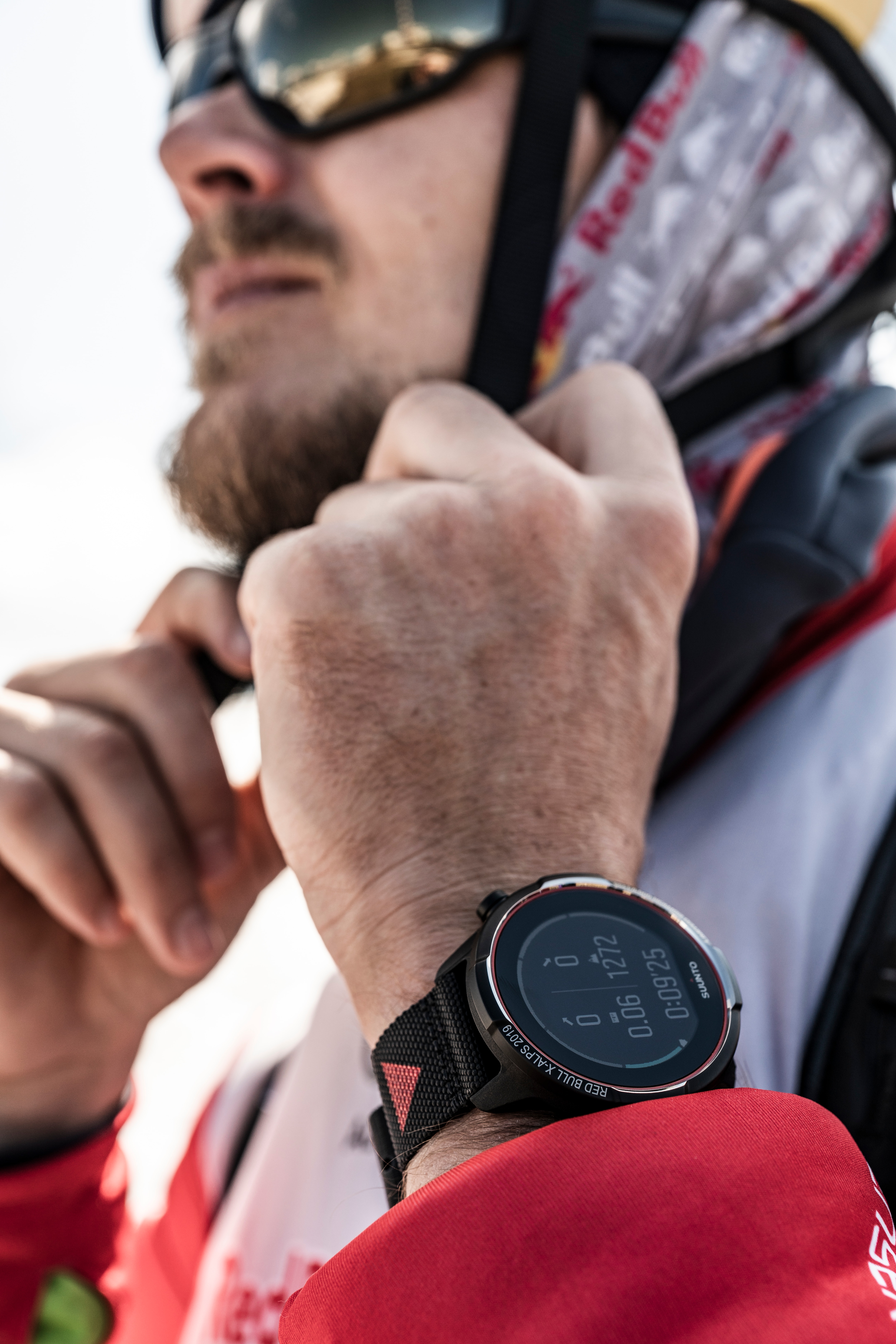 Suunto red store bull edition